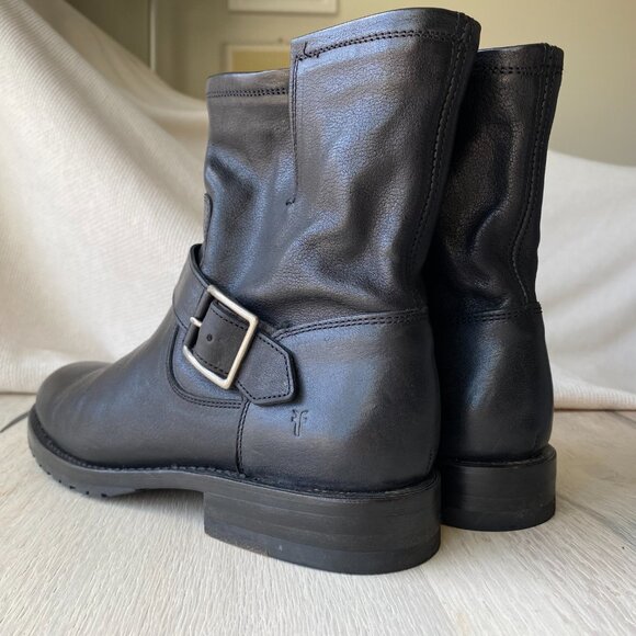 Frye Women's Natalie Engineer Short - Picture 10 of 13